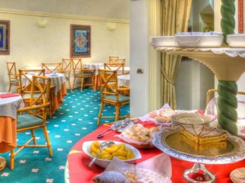 Crystal Hotel Варезе Экстерьер фото